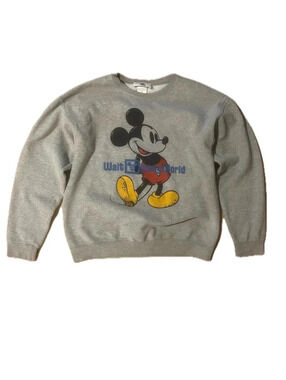 Walt Disney World Mickey Mouse grey crewneck sweatshirt Size M